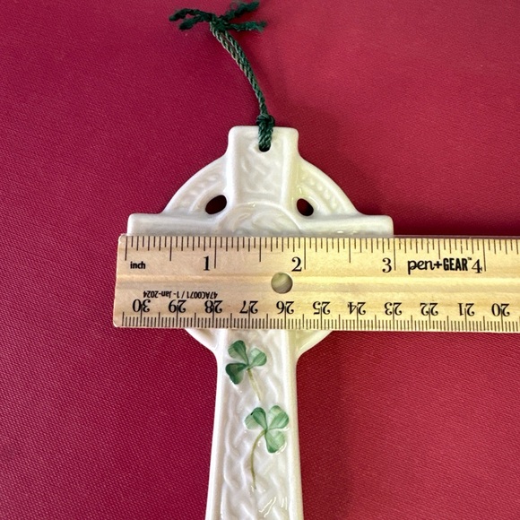 Vintage Belleek Christmas Ornament ST. KIERAN'S CROSS Celtic Knot Clover - Picture 7 of 7